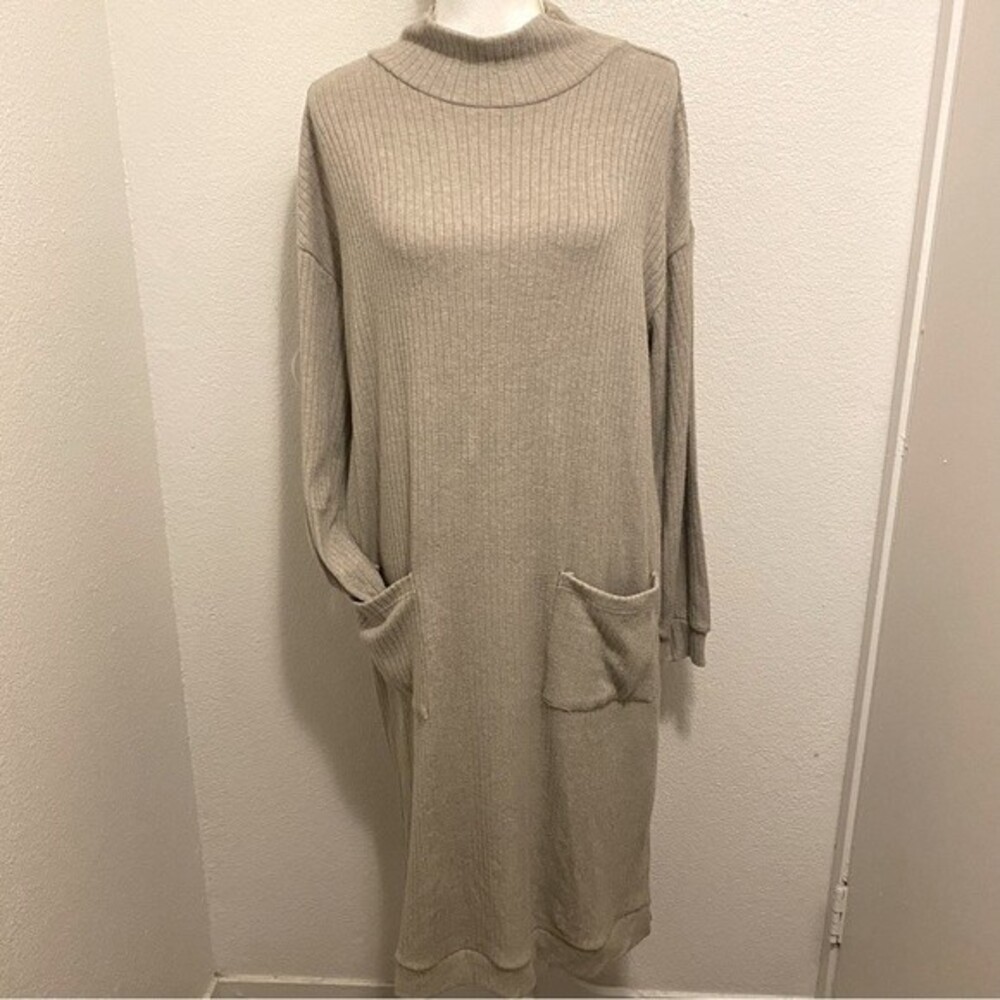 BB Dakota Steve Madden Melt Mountain Mock Neck Long Sleeve Sweater Dress Size L - Picture 4 of 9